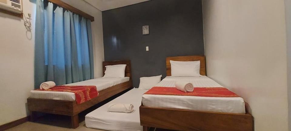 Inn Acacia Garden And Coron