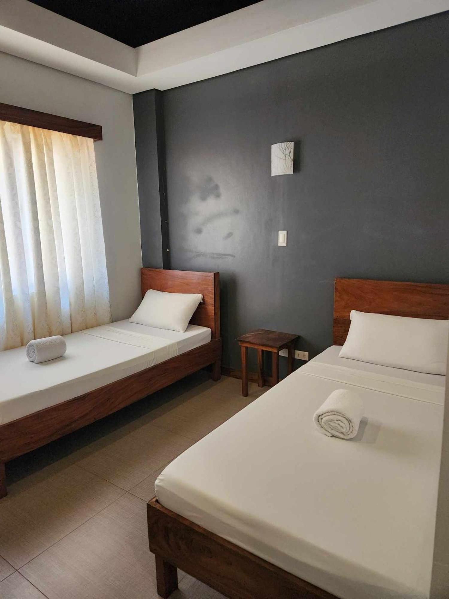 Acacia Garden And 3*