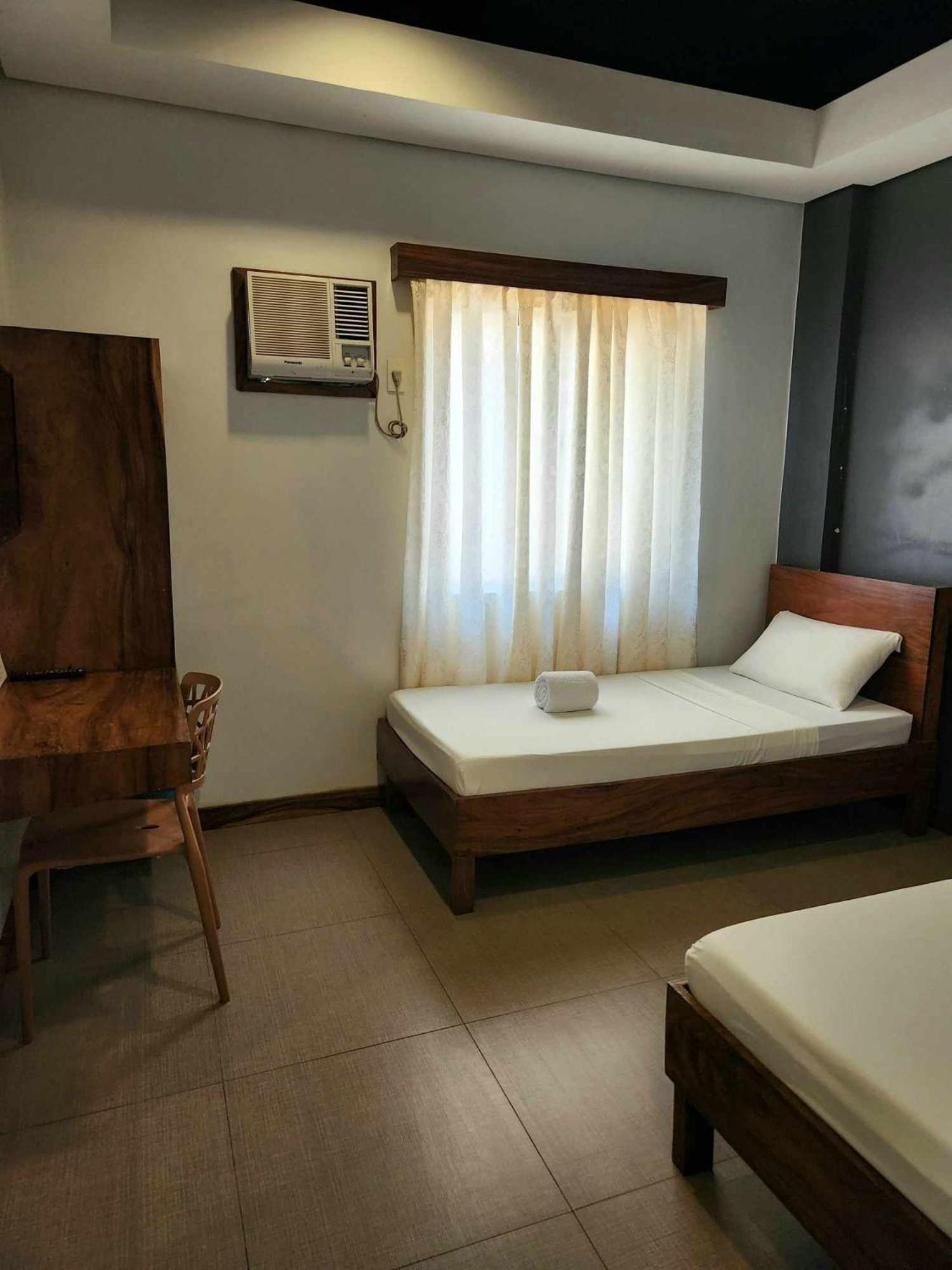 Acacia Garden And
