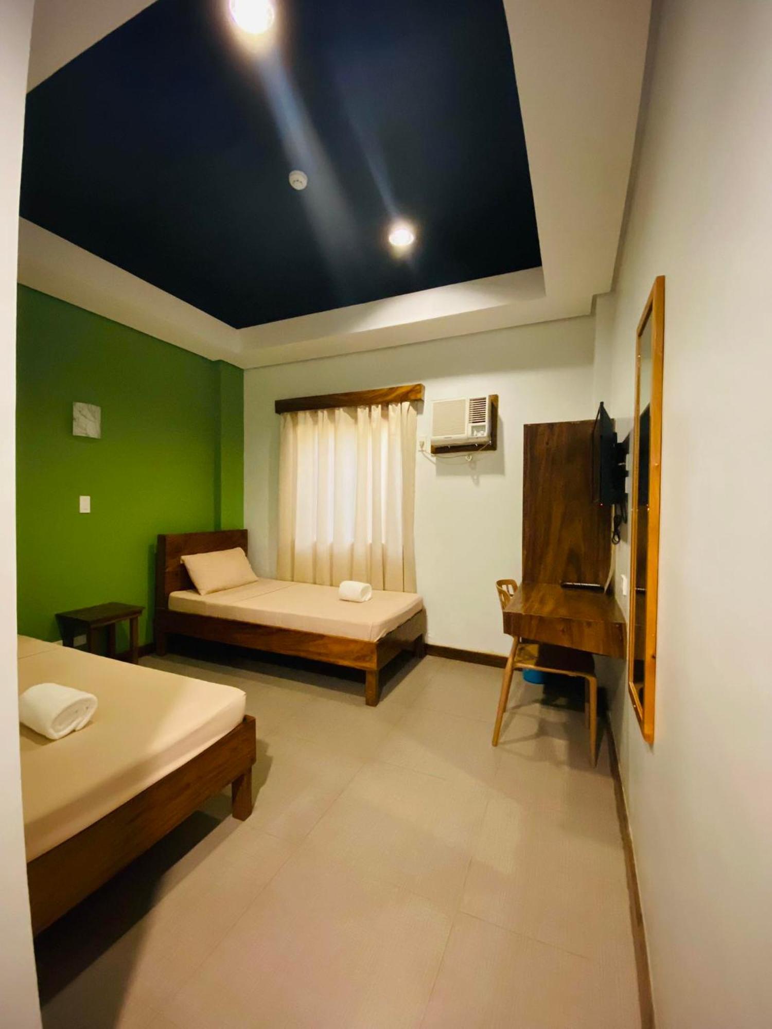 Acacia Garden And 3* Coron